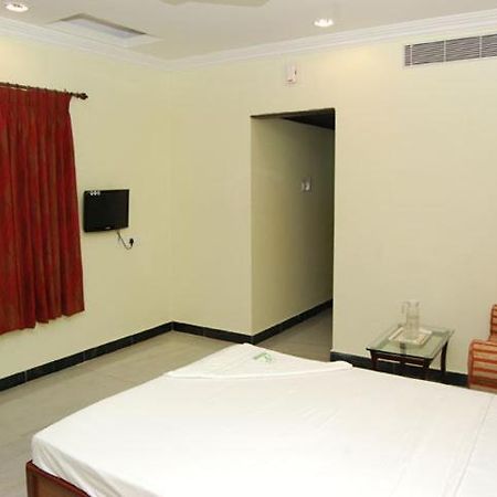 Shri Perumal Inn Ποντισερί Δωμάτιο φωτογραφία